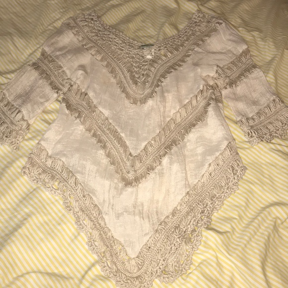 Woven top - Picture 1 of 4